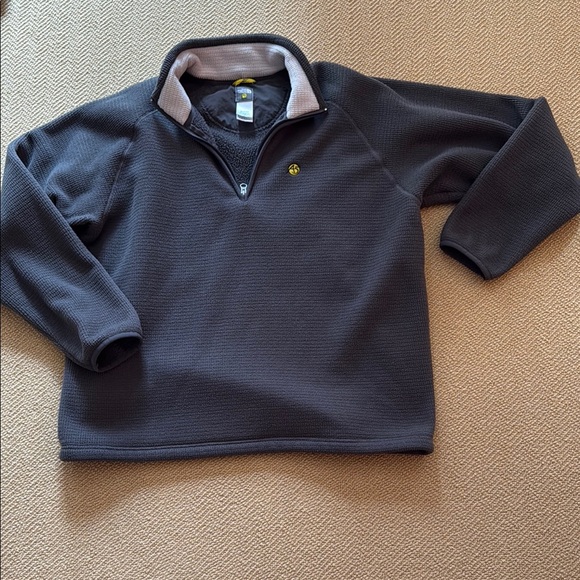 The North Face Other - North Face Gray Quarter-Zip Fleece Pullover